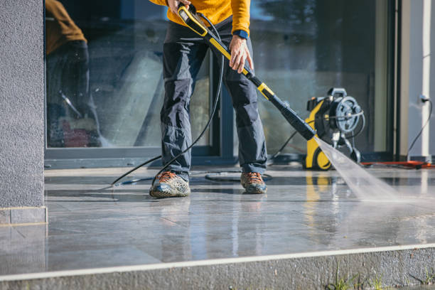 Why Choose Our Certified Pressure Washing Experts for Your Project Needs in Rockford, MN?